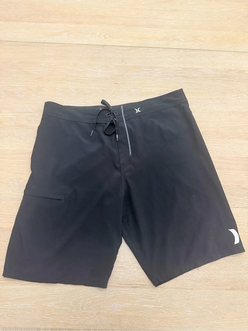 Hurley Black Men’s Phantom Board Shorts Size 36
